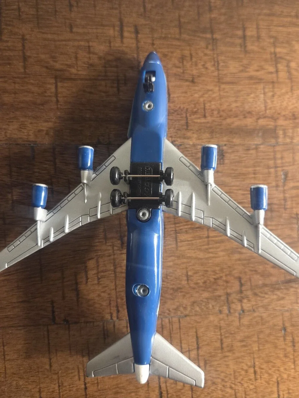 REALTOY United Airlines 747 Die-cast Jet Airplane Blue Tulip Tail #N196UA Model